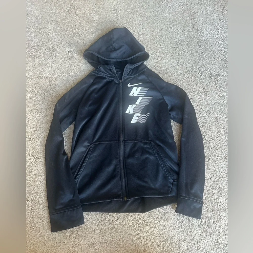 Youth Nike black Fullzip jacket yxl
